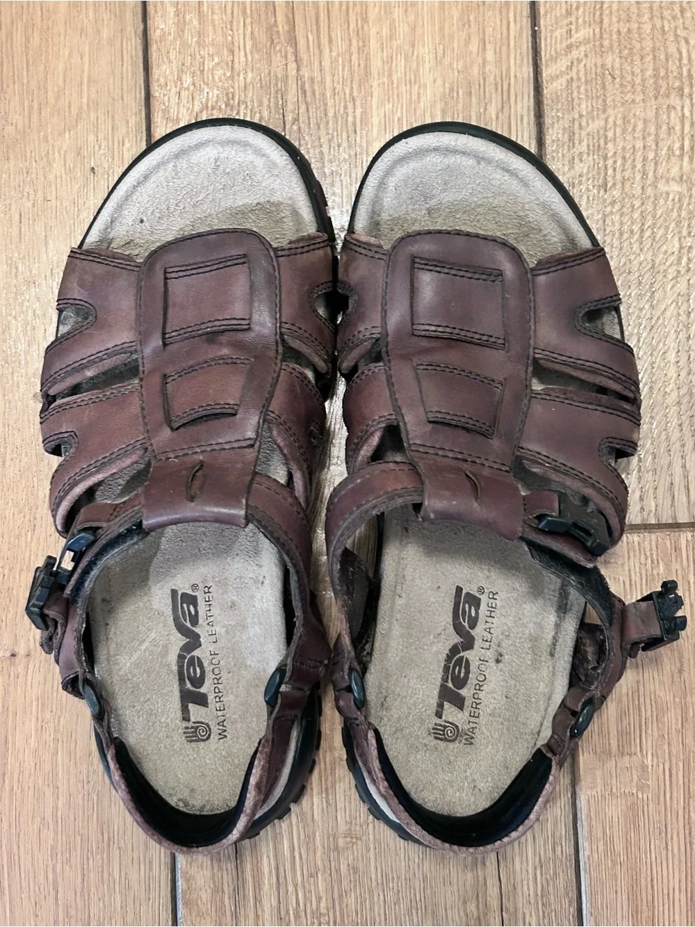 Teva Men's Brown Waterproof Leather Fisherman Strapped Outdoor Sandals Size 11